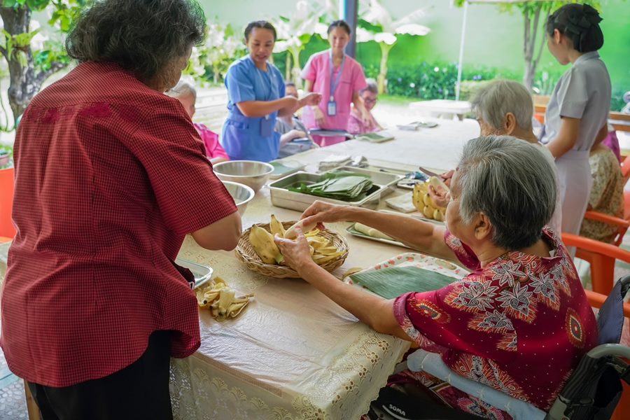 กิจกรรมศูนย์ดูแลผู้สูงอายุ 3