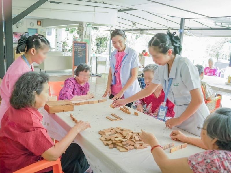 ศูนย์ดูแลผู้สูงอายุ สวนหลวง